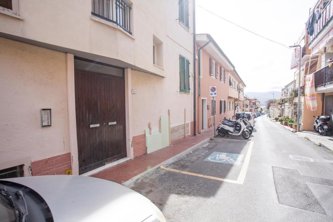 Carola'S Home - Goelba ポルトフェッラーイオ エクステリア 写真