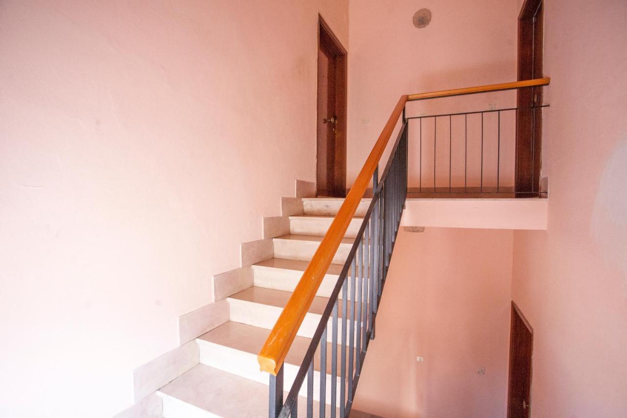 Carola'S Home - Goelba ポルトフェッラーイオ エクステリア 写真
